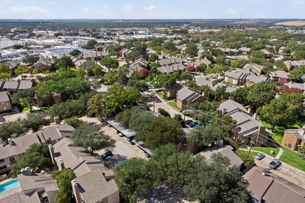 1909 Chasewood Circle #112 Arlington, TX 76011