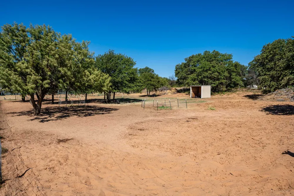 8115 County Road 358 Anson, TX 79501