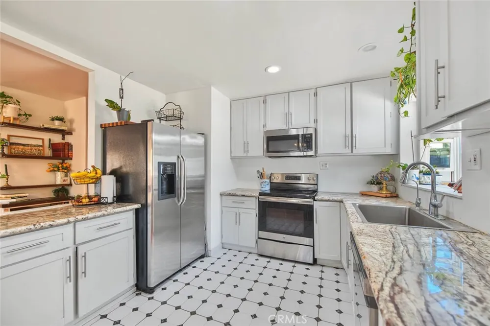 321 Cataract San Dimas, CA 91773
