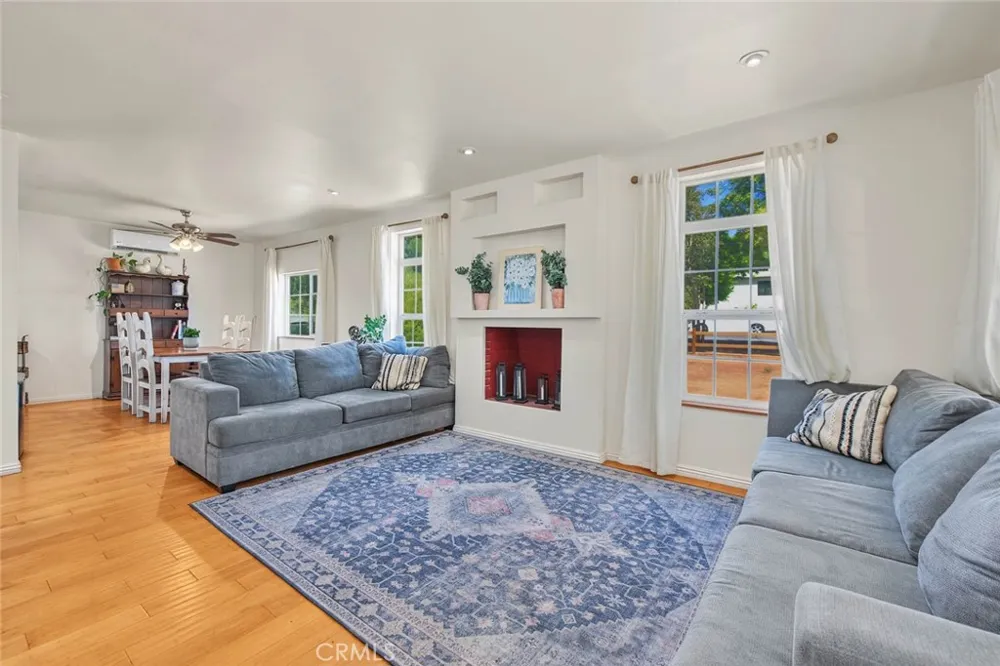321 Cataract San Dimas, CA 91773