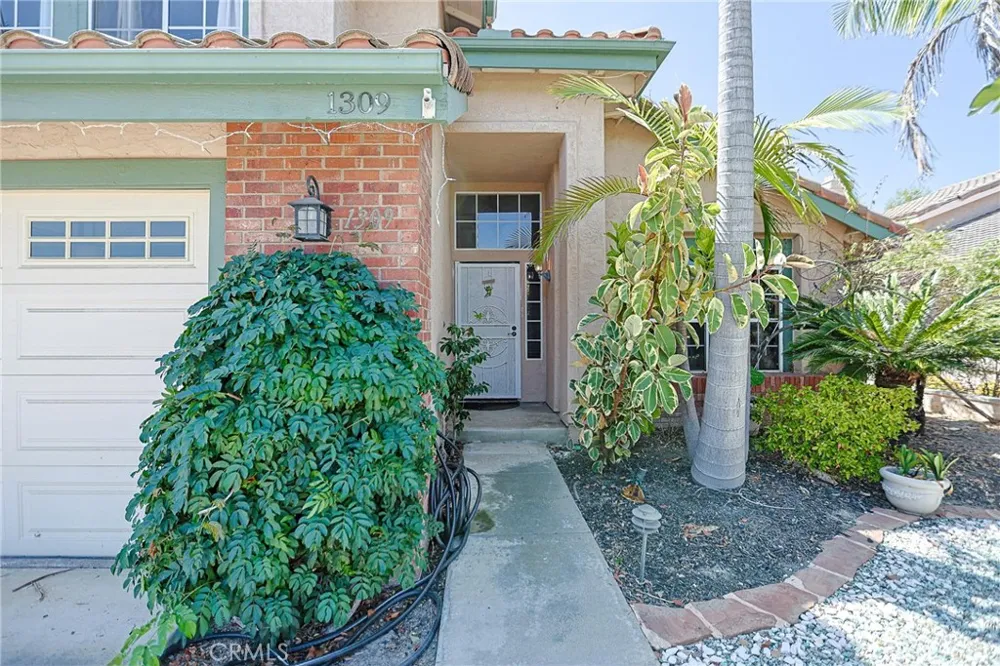 1309 Darwin Oceanside, CA 92056