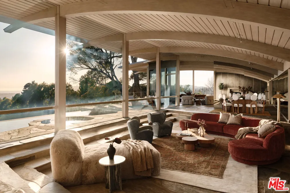 624 Cole Place Beverly Hills, CA 90210