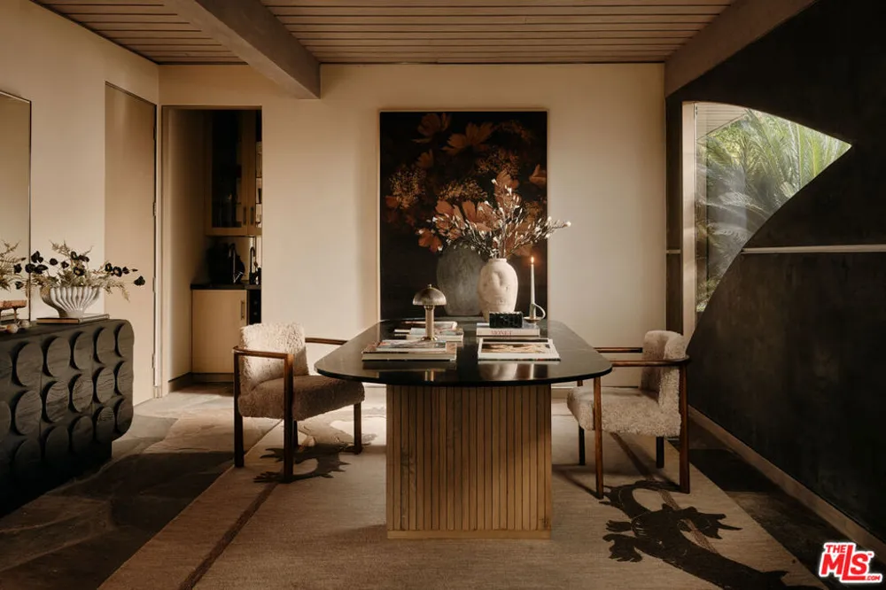 624 Cole Place Beverly Hills, CA 90210