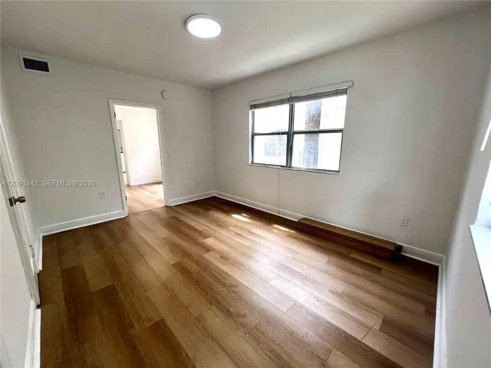 1040 Jefferson Ave #5 Miami Beach, FL 33139