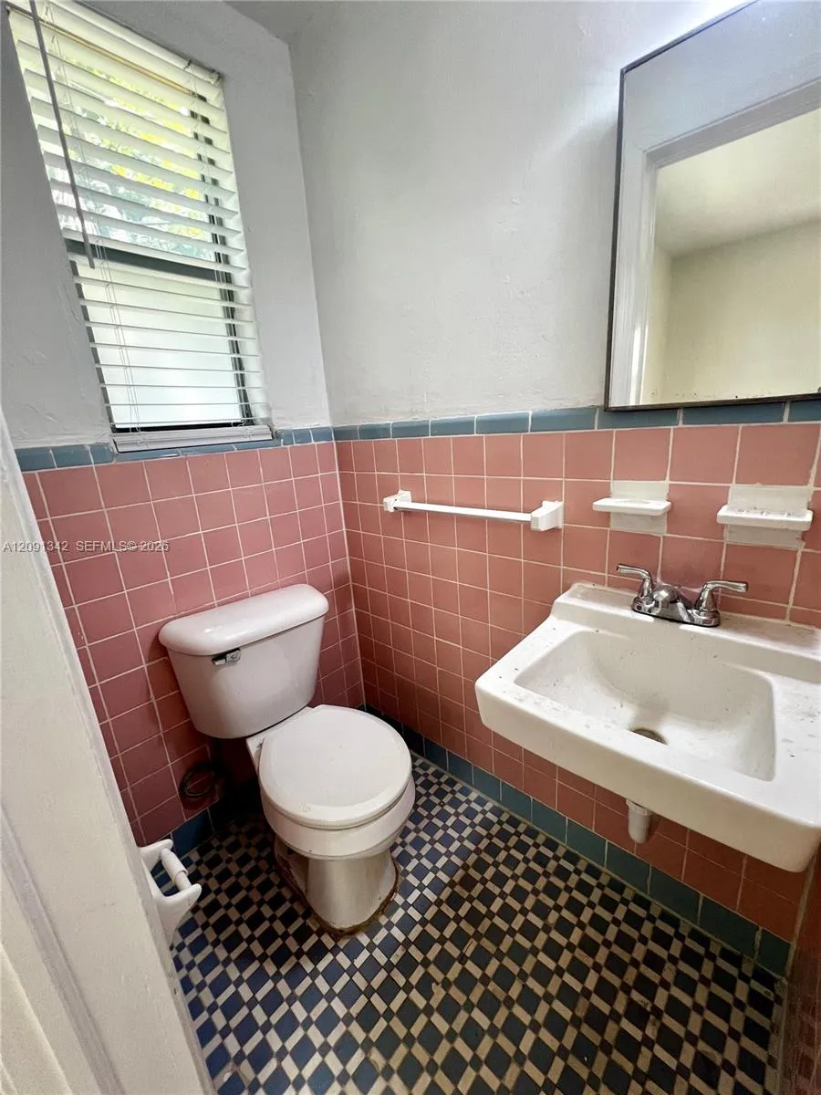 1040 Jefferson Ave #5 Miami Beach, FL 33139