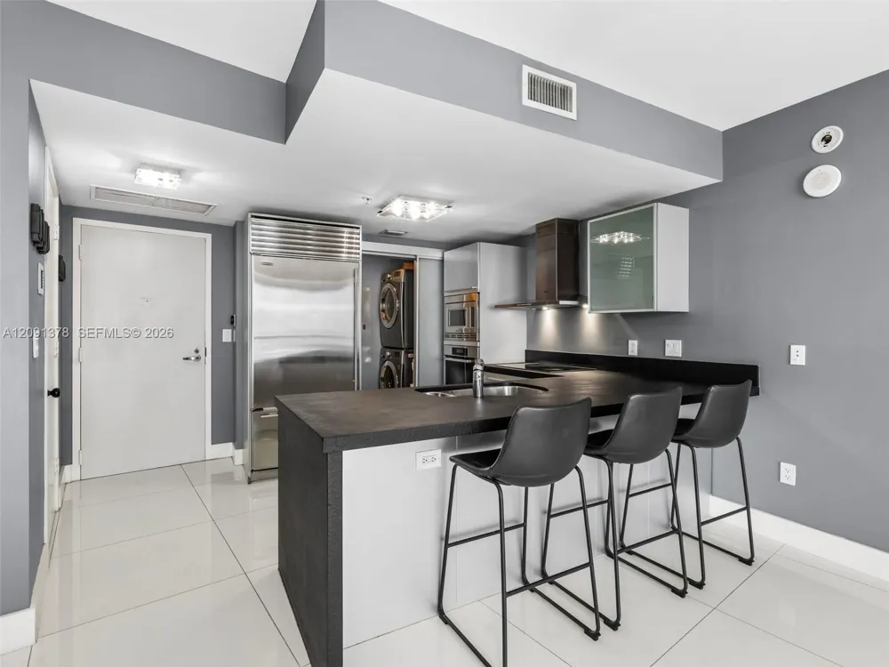 18201 Collins Ave #5303 Sunny Isles Beach, FL 33160