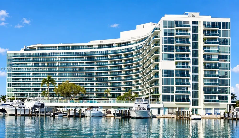 900 Bay Dr #221 Miami Beach, FL 33141