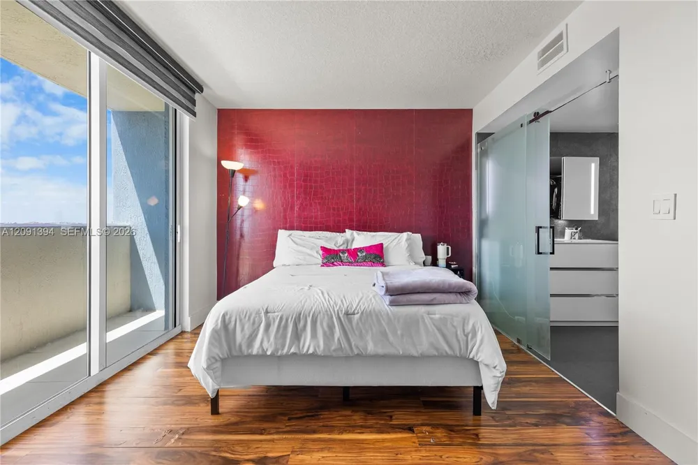 3000 Coral Way #1110 Miami, FL 33145