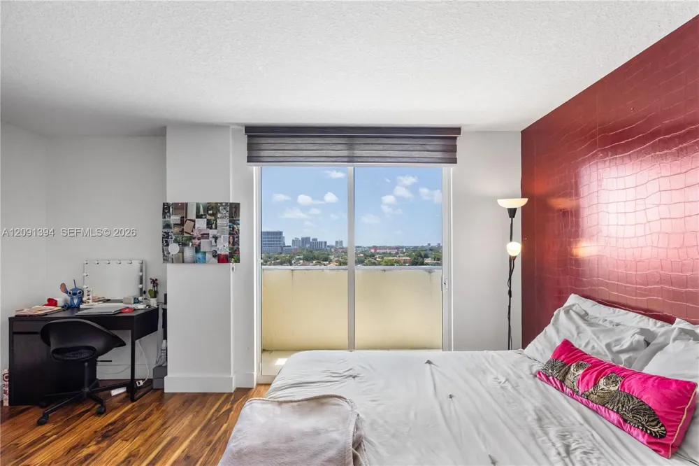 3000 Coral Way #1110 Miami, FL 33145