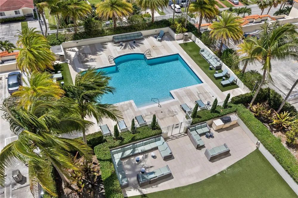 3000 Coral Way #1110 Miami, FL 33145