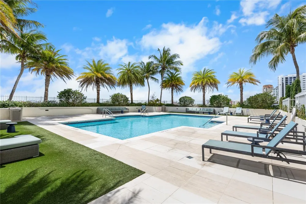3000 Coral Way #1110 Miami, FL 33145