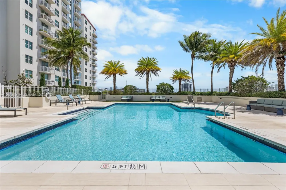 3000 Coral Way #1110 Miami, FL 33145