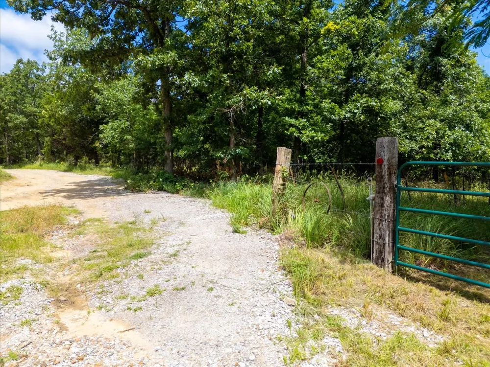 15255 W Overlook Drive W Sand Springs, OK 74063