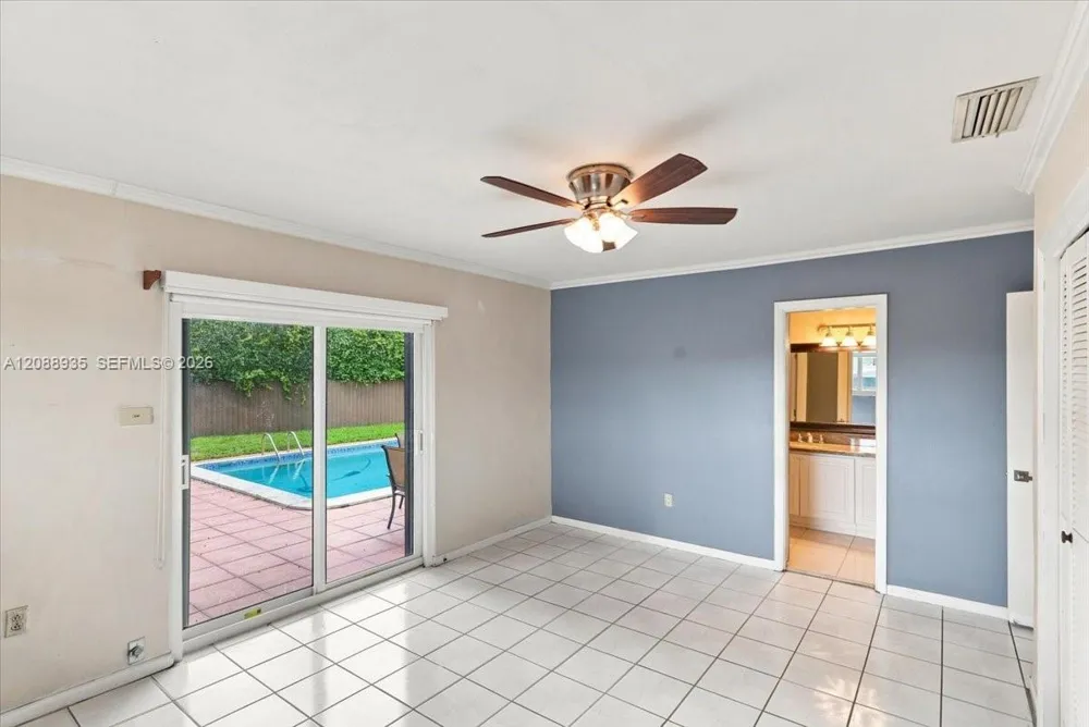 10120 SW 128th St Miami, FL 33176