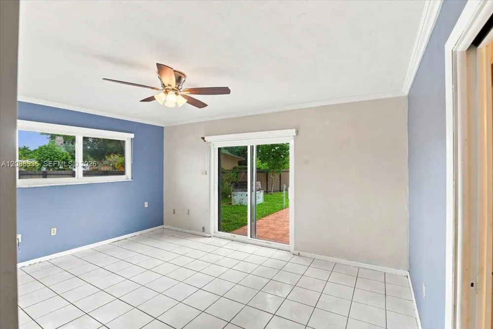 10120 SW 128th St Miami, FL 33176