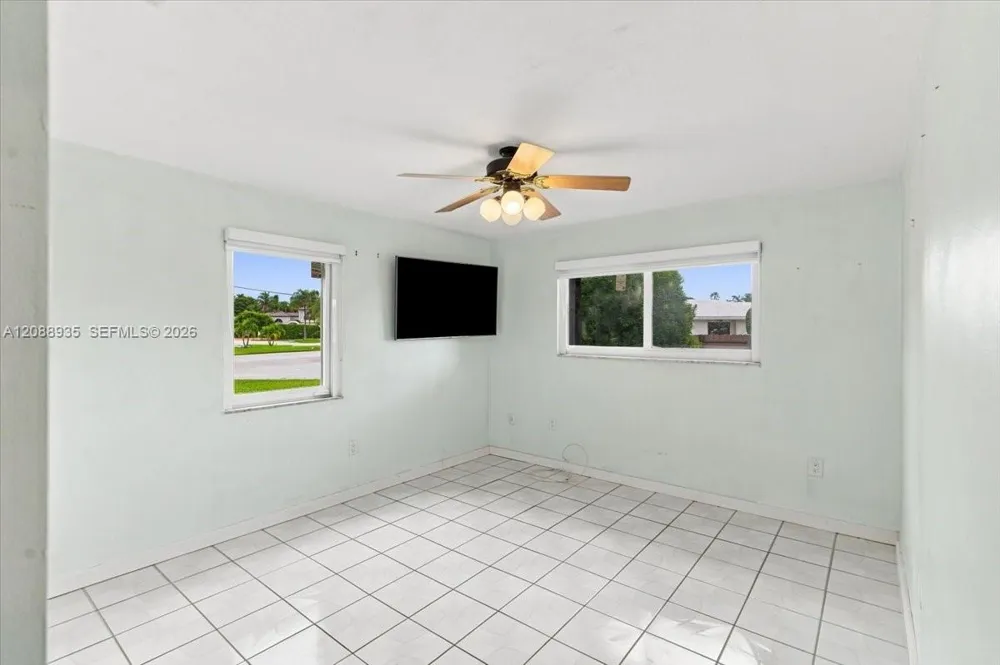 10120 SW 128th St Miami, FL 33176