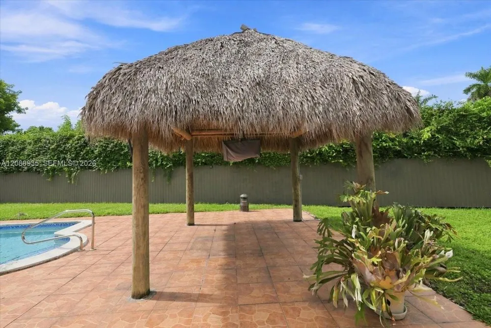 10120 SW 128th St Miami, FL 33176
