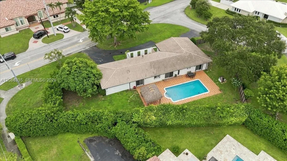 10120 SW 128th St Miami, FL 33176