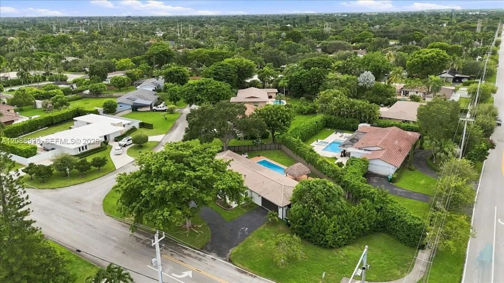 10120 SW 128th St Miami, FL 33176