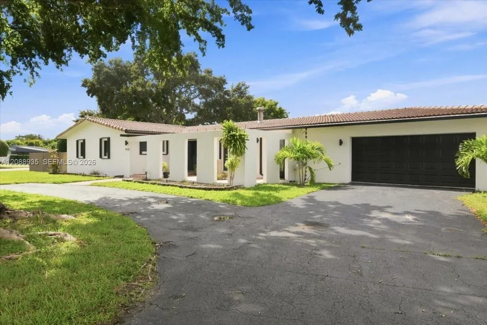 10120 SW 128th St Miami, FL 33176