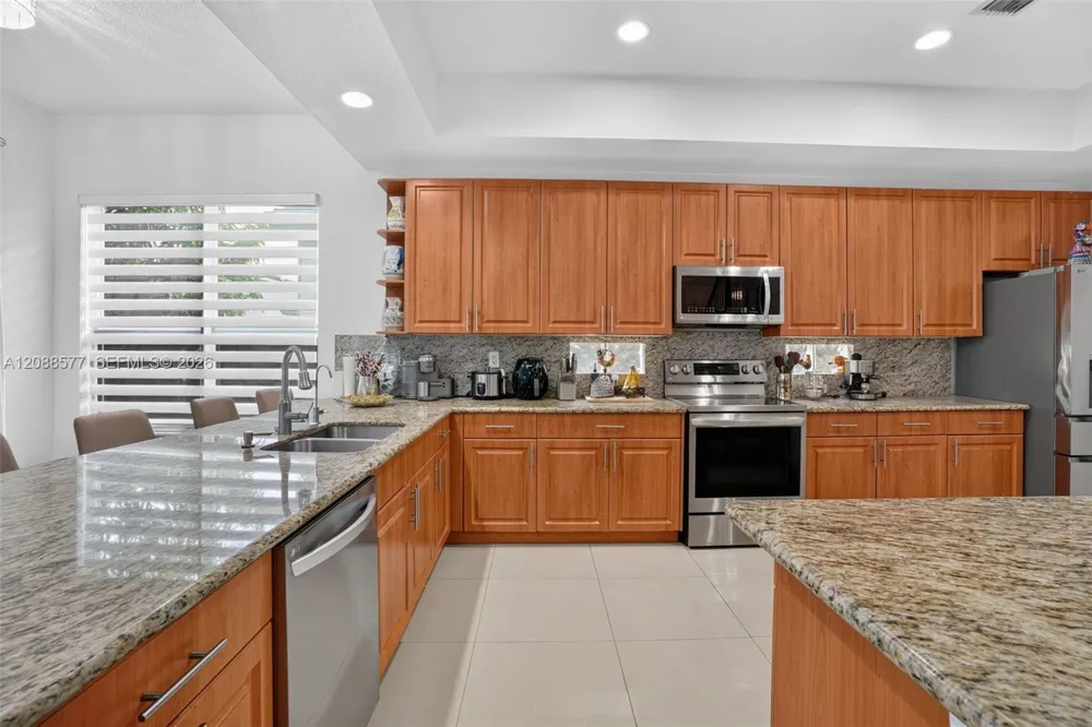241 NE 33rd Ter Homestead, FL 33033