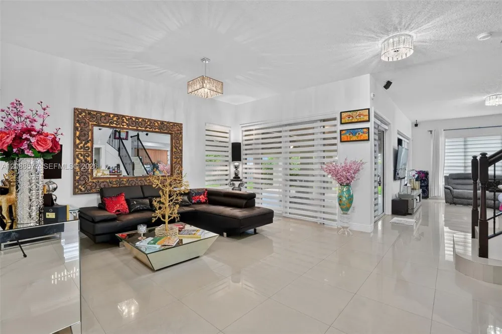 241 NE 33rd Ter Homestead, FL 33033