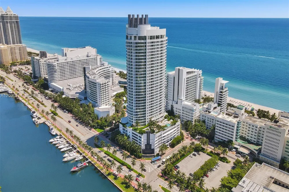 4391 Collins Ave #506/507 Miami Beach, FL 33140