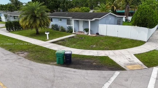 11805 SW 169th St Miami, FL 33177
