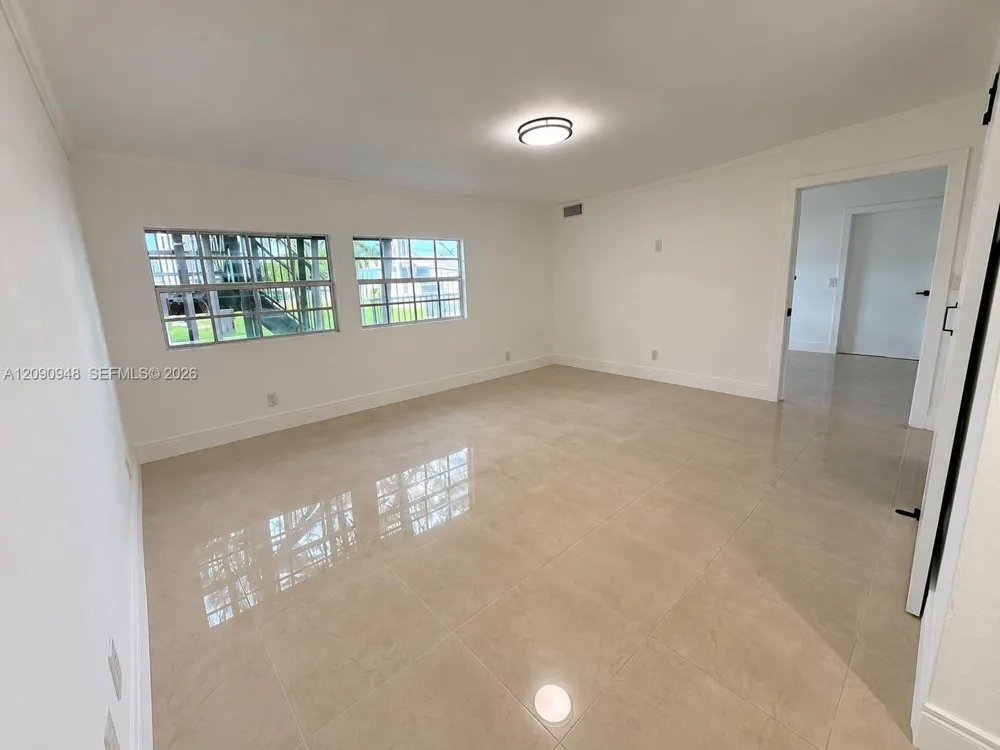 3301 nw 13th terr Miami, FL 33125