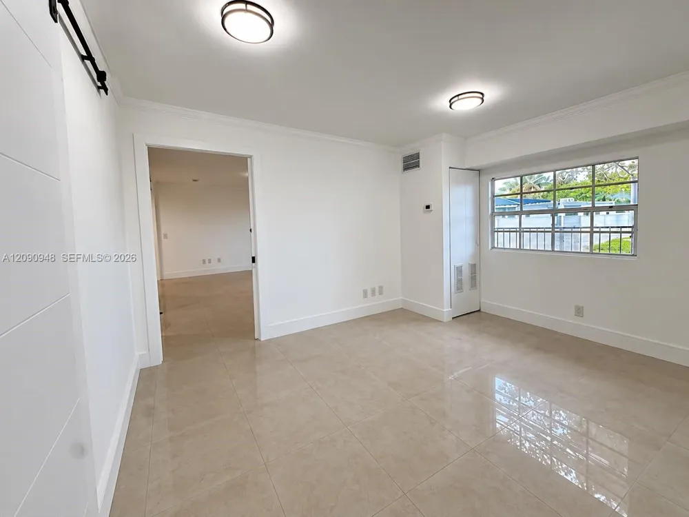 3301 nw 13th terr Miami, FL 33125