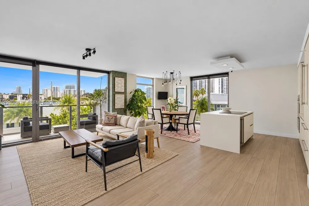 1201 20th St #414 Miami Beach, FL 33139