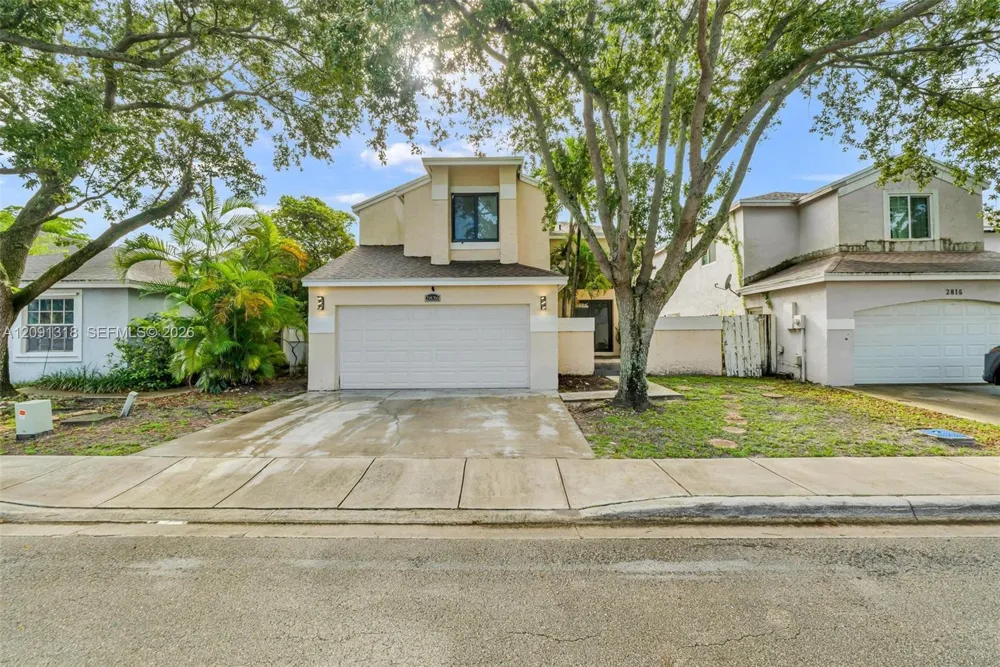 2836 W River Run Cir W Miramar, FL 33025