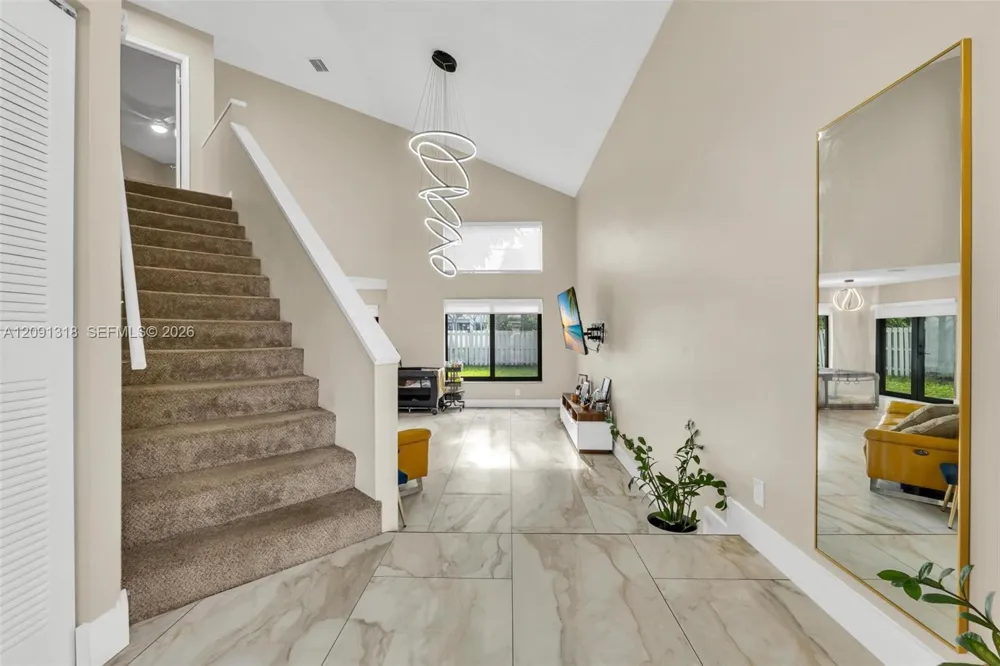 2836 W River Run Cir W Miramar, FL 33025
