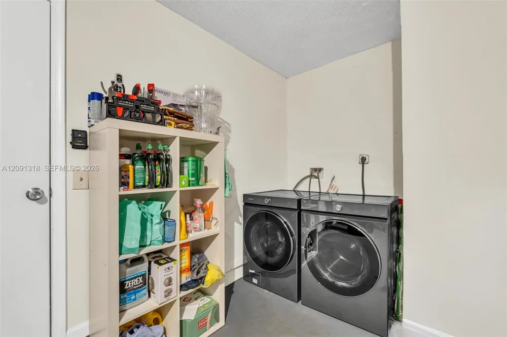 2836 W River Run Cir W Miramar, FL 33025