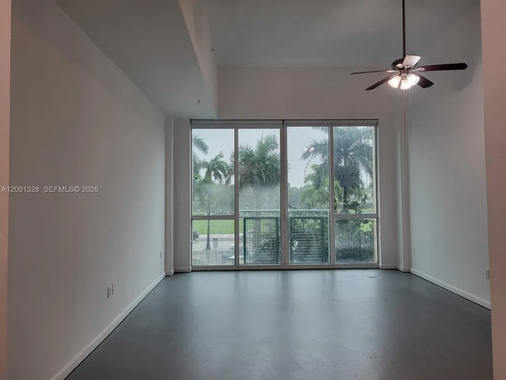 253 NE 2nd St #234 Miami, FL 33132