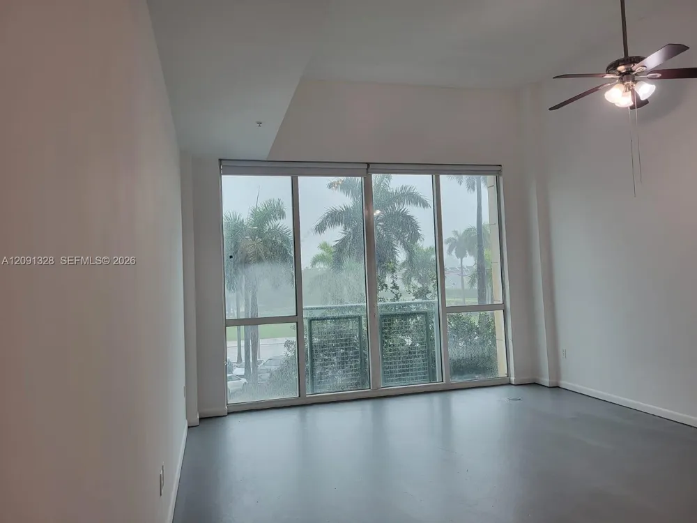 253 NE 2nd St #234 Miami, FL 33132
