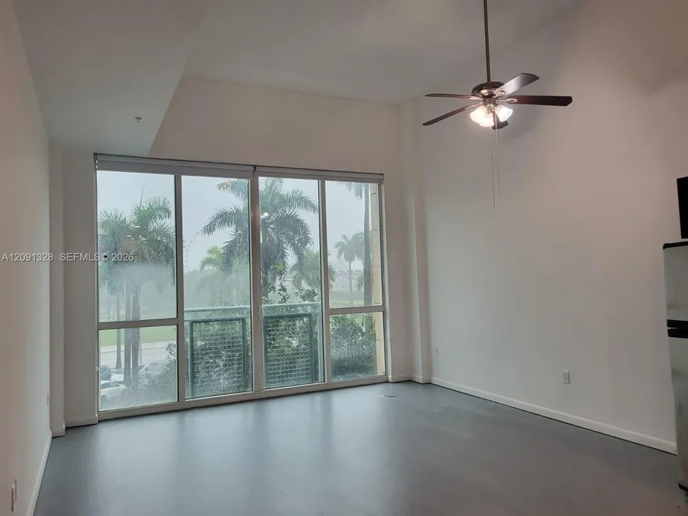 253 NE 2nd St #234 Miami, FL 33132