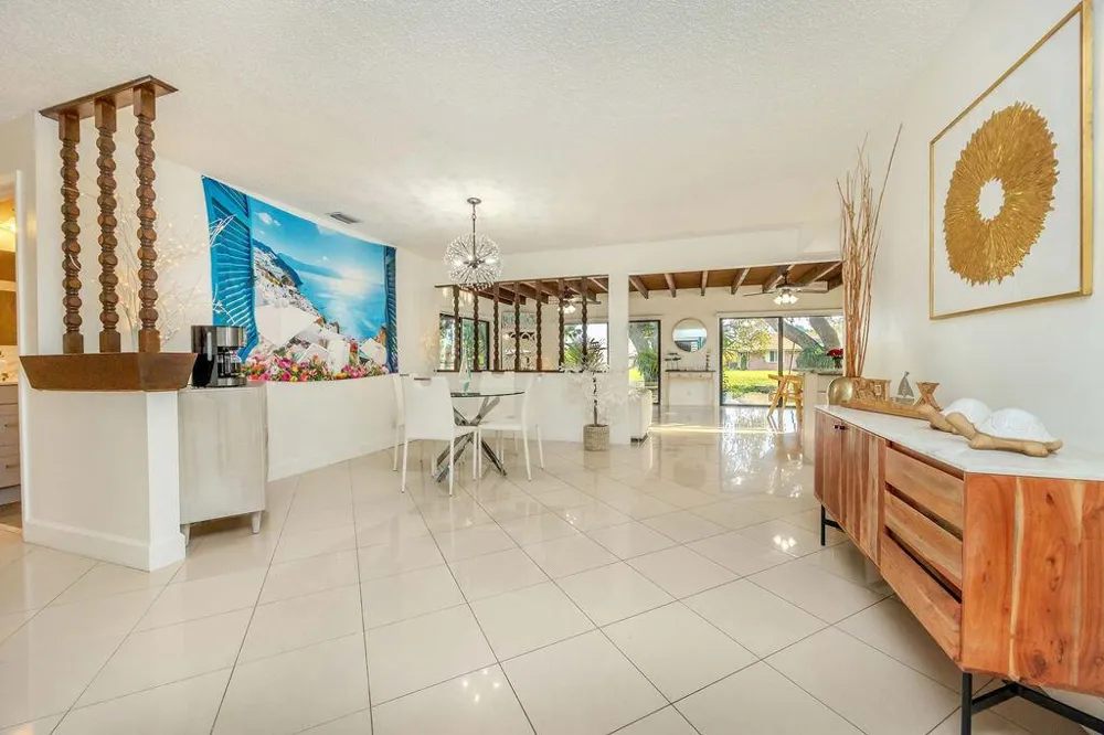 2024 PALMETTO ROAD West Palm Beach, FL 33406