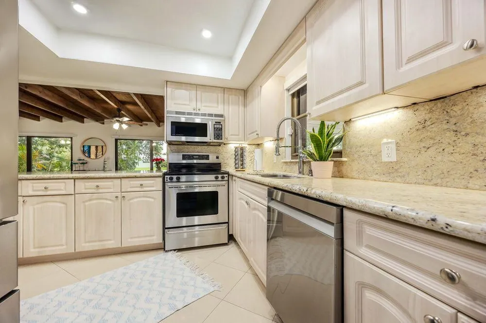 2024 PALMETTO ROAD West Palm Beach, FL 33406