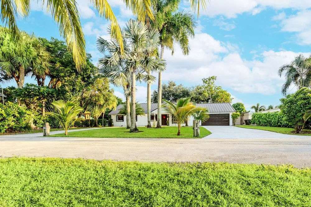 2024 PALMETTO ROAD West Palm Beach, FL 33406