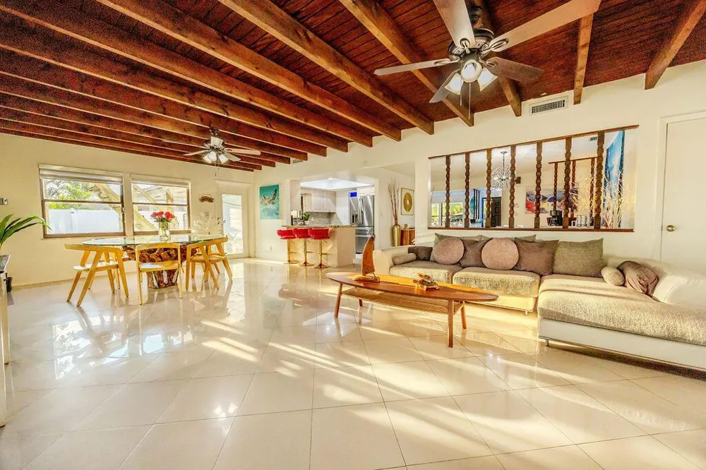 2024 PALMETTO ROAD West Palm Beach, FL 33406