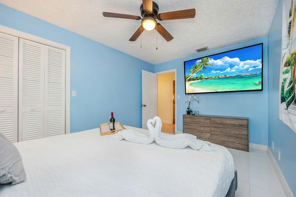 2024 PALMETTO ROAD West Palm Beach, FL 33406