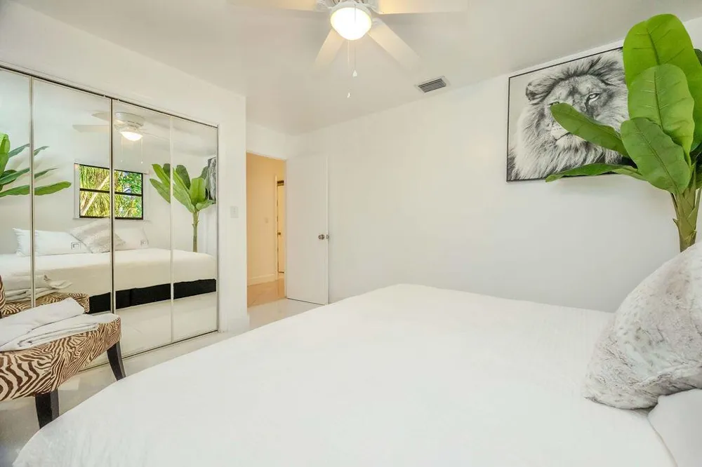 2024 PALMETTO ROAD West Palm Beach, FL 33406