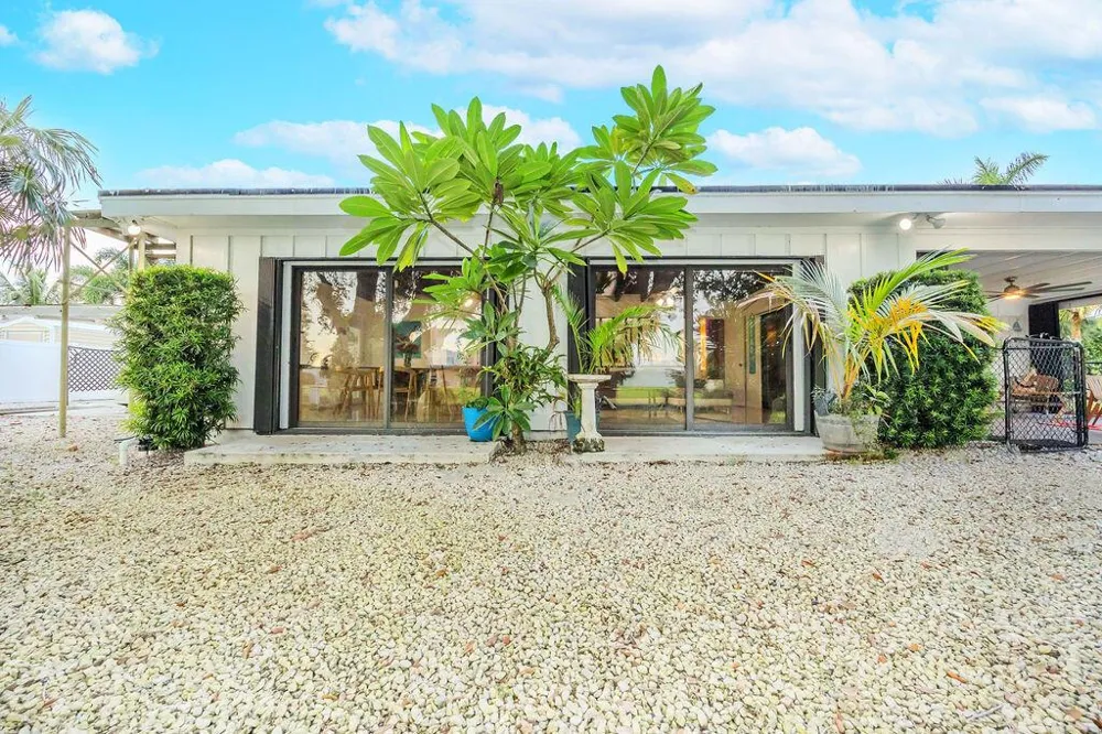2024 PALMETTO ROAD West Palm Beach, FL 33406