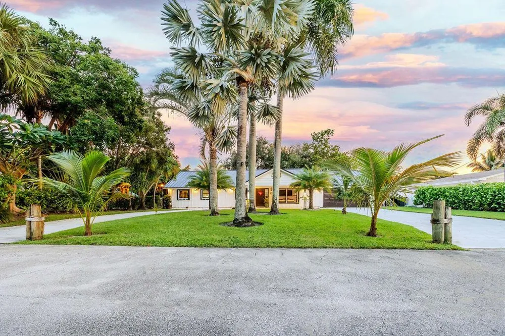 2024 PALMETTO ROAD West Palm Beach, FL 33406
