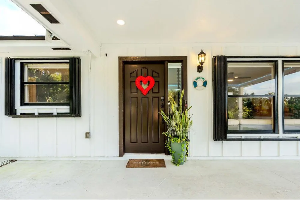 2024 PALMETTO ROAD West Palm Beach, FL 33406