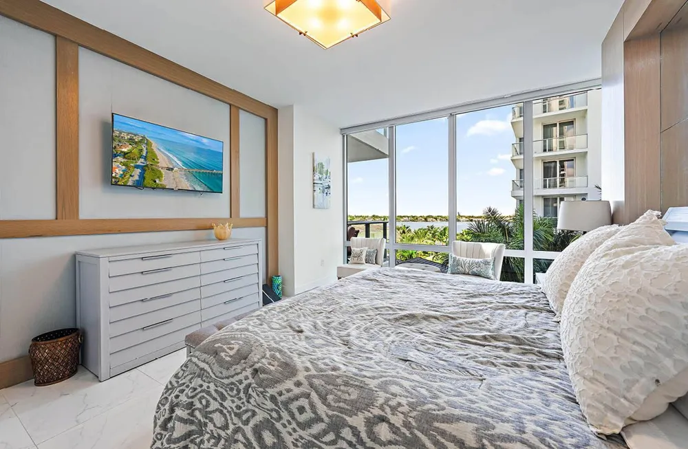 1 WATER CLUB WAY #504 North Palm Beach, FL 33408