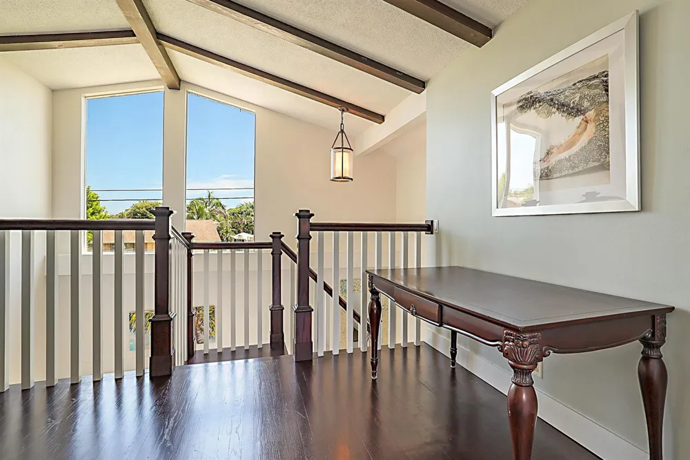 71 FAIRVIEW W Tequesta, FL 33469