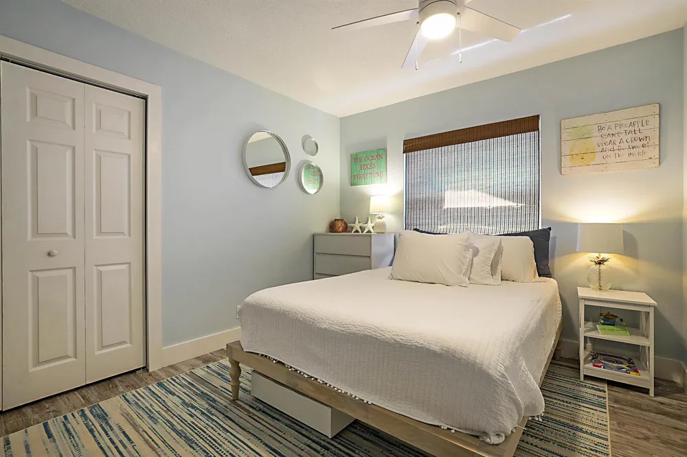 71 FAIRVIEW W Tequesta, FL 33469