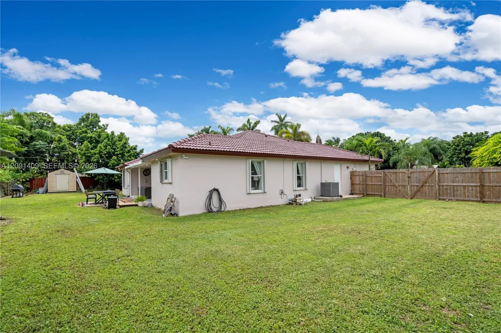 28565 SW 158th Ct Homestead, FL 33033